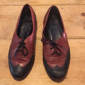 Vintage BASS black & brown leather flats sz 7.5 N